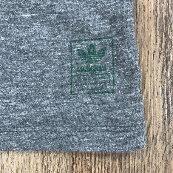 Adidas Portland Timbers V-Neck T-Shirt Women's Medium Small Soccer Official Gear - Picture 3 of 3